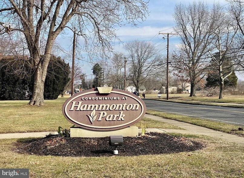 42 Michael Rd in Hammonton, NJ - Foto de edificio