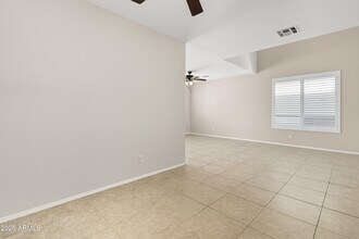 226 E Redwood Ln in Phoenix, AZ - Building Photo - Building Photo