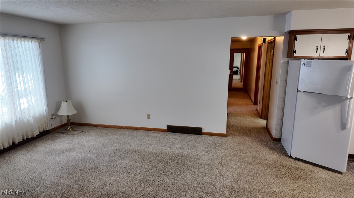 1474 Murray Ave in Cuyahoga Falls, OH - Building Photo