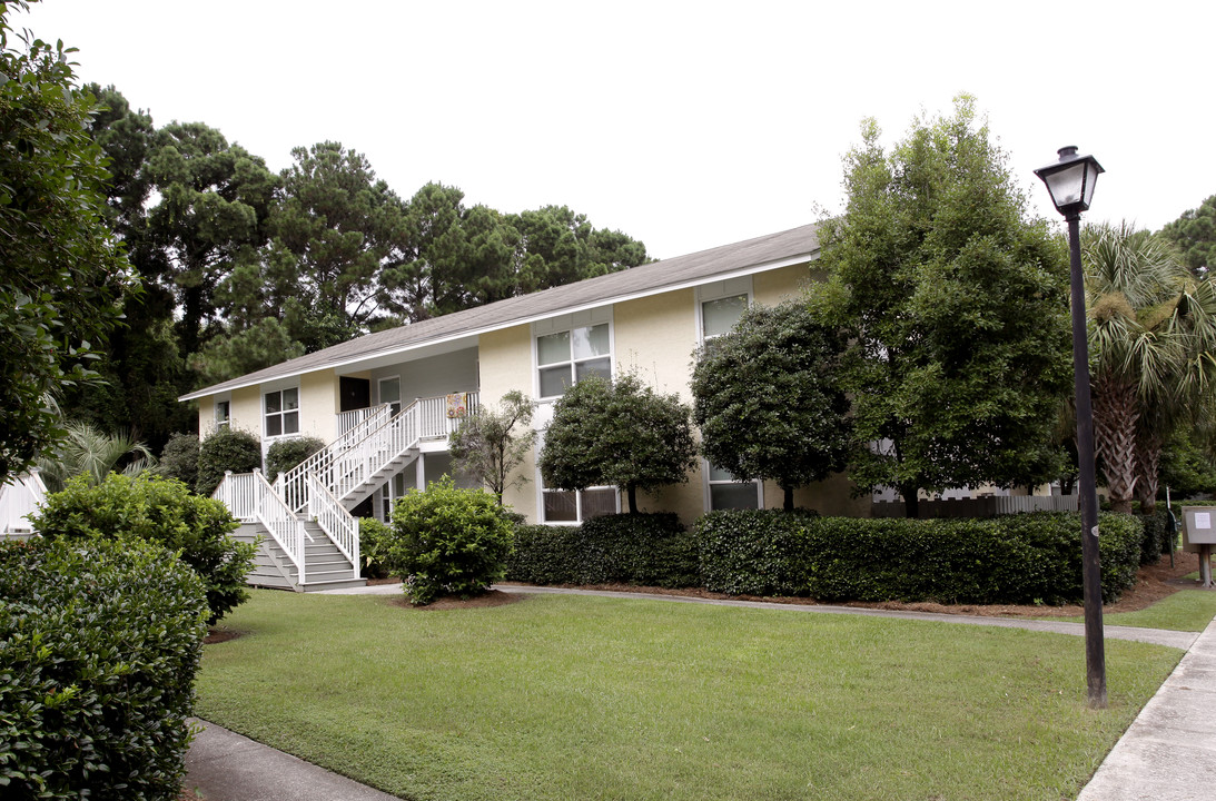 Woodscape Apartments in Mount Pleasant, SC - Building Photo