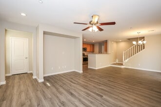 10823 Mystic Shore Ave in Las Vegas, NV - Building Photo - Building Photo