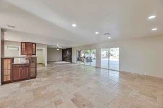 7014 E Aster Dr in Scottsdale, AZ - Building Photo - Building Photo