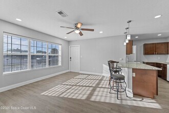 2395 Port Malabar Blvd NE in Palm Bay, FL - Building Photo - Building Photo