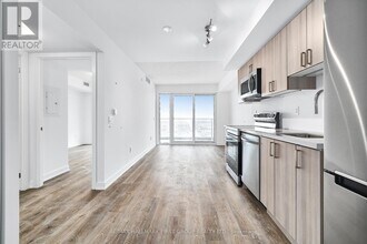 1010 Sandy Beach Rd in Pickering, ON - Building Photo - Building Photo