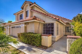 2705 Eagle Springs Ct in Las Vegas, NV - Building Photo - Building Photo