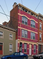 2467 W McMicken Ave in Cincinnati, OH - Building Photo