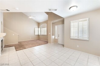 8028 Desire Dr in Las Vegas, NV - Building Photo - Building Photo
