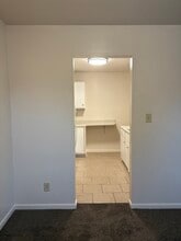 42 Vinway Ct, Unit 2 in Dayton, OH - Building Photo - Building Photo