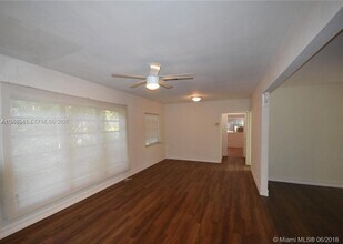 800 Andalusia Ave in Coral Gables, FL - Building Photo - Building Photo