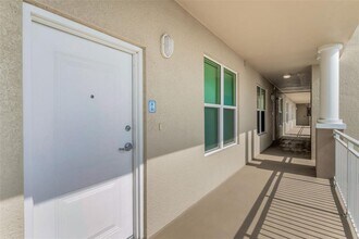 125 Island Way in Clearwater, FL - Building Photo - Building Photo