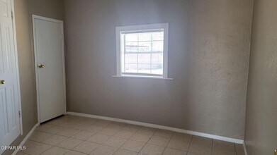 8932 Ankerson St in El Paso, TX - Building Photo - Building Photo