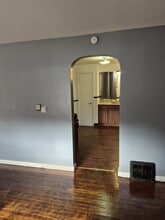 8835 Murvale Dr in Jennings, MO - Building Photo - Building Photo