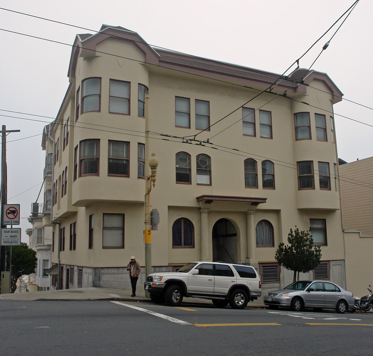 888-898 Union St in San Francisco, CA - Building Photo