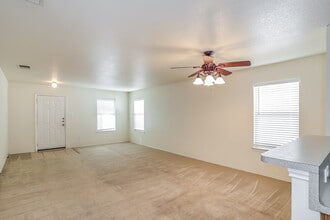 20830 Banyan Crest Ln in Katy, TX - Foto de edificio - Building Photo