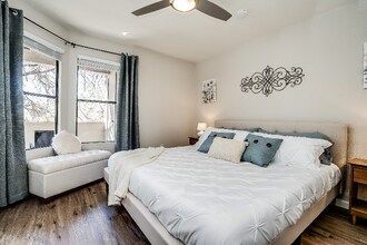 5855 N Kolb Rd in Tucson, AZ - Building Photo - Building Photo