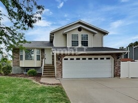 129 W 1225 N in Layton, UT - Building Photo