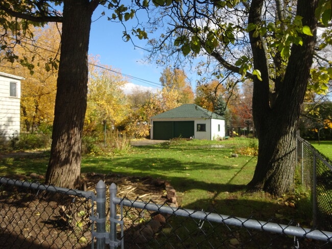 179 Niagara Falls Blvd in Buffalo, NY - Foto de edificio - Building Photo