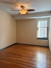 1106 E Broadway in Columbia, MO - Building Photo - Building Photo