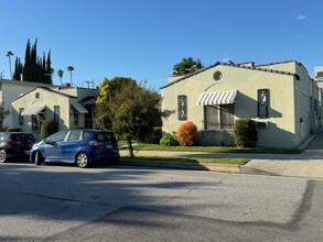 2221-2229 Addison Way in Eagle Rock, CA - Building Photo - Building Photo