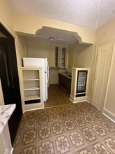 1442 W 101st St in Cleveland, OH - Building Photo - Building Photo