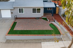 4080 Sequoia St in San Diego, CA - Building Photo