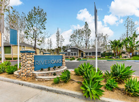 River Oaks Apartments