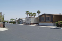 Aqua Vista in Las Vegas, NV - Building Photo - Building Photo