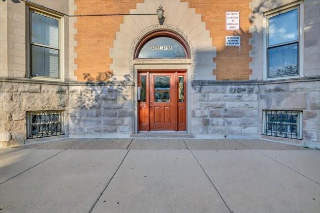 4856 S Prairie Ave, Unit 2 in Chicago, IL - Building Photo - Building Photo