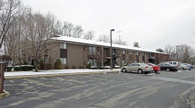 Windsor I, II, III in Pleasant Prairie, WI - Building Photo - Building Photo