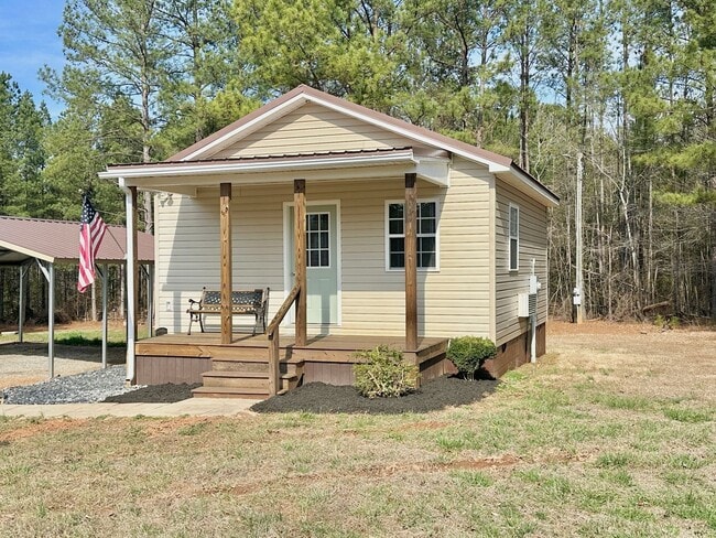 7161 US-1 in Bracey, VA - Building Photo - Building Photo