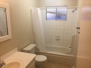 11623 Old Telegraph Rd in Houston, TX - Building Photo - Building Photo
