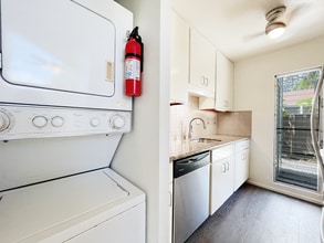 94-429-429 Lanikuhana Pl in Mililani, HI - Building Photo - Building Photo