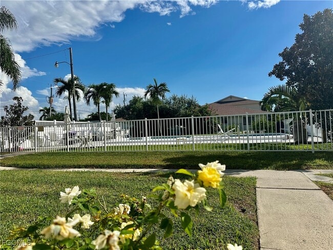 property at 4802 Tudor Dr