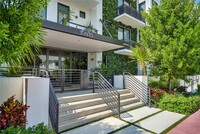 932 15th St, Unit PH 308 in Miami Beach, FL - Foto de edificio - Building Photo