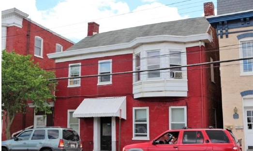 39 E Baltimore St in Hagerstown, MD - Building Photo