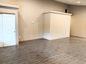 4043 Kramer Ln in Bellingham, WA - Building Photo - Building Photo
