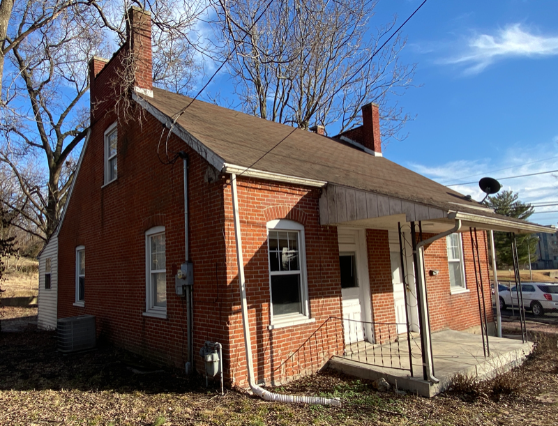 615 Oak St in Alton, IL - Building Photo