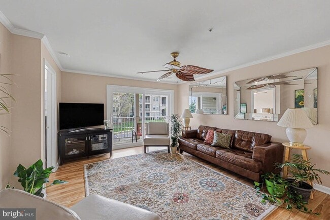 1067 Gardenview Loop