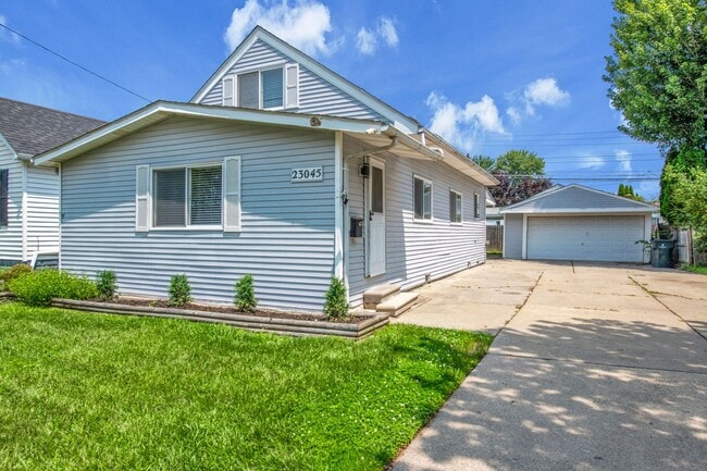 property at 23045 E Thirteen Mile Rd