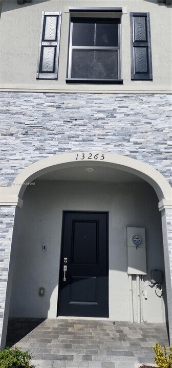13265 SW 286th Terrace in Homestead, FL - Building Photo
