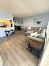 5201 NE 24th Terrace in Fort Lauderdale, FL - Building Photo - Building Photo