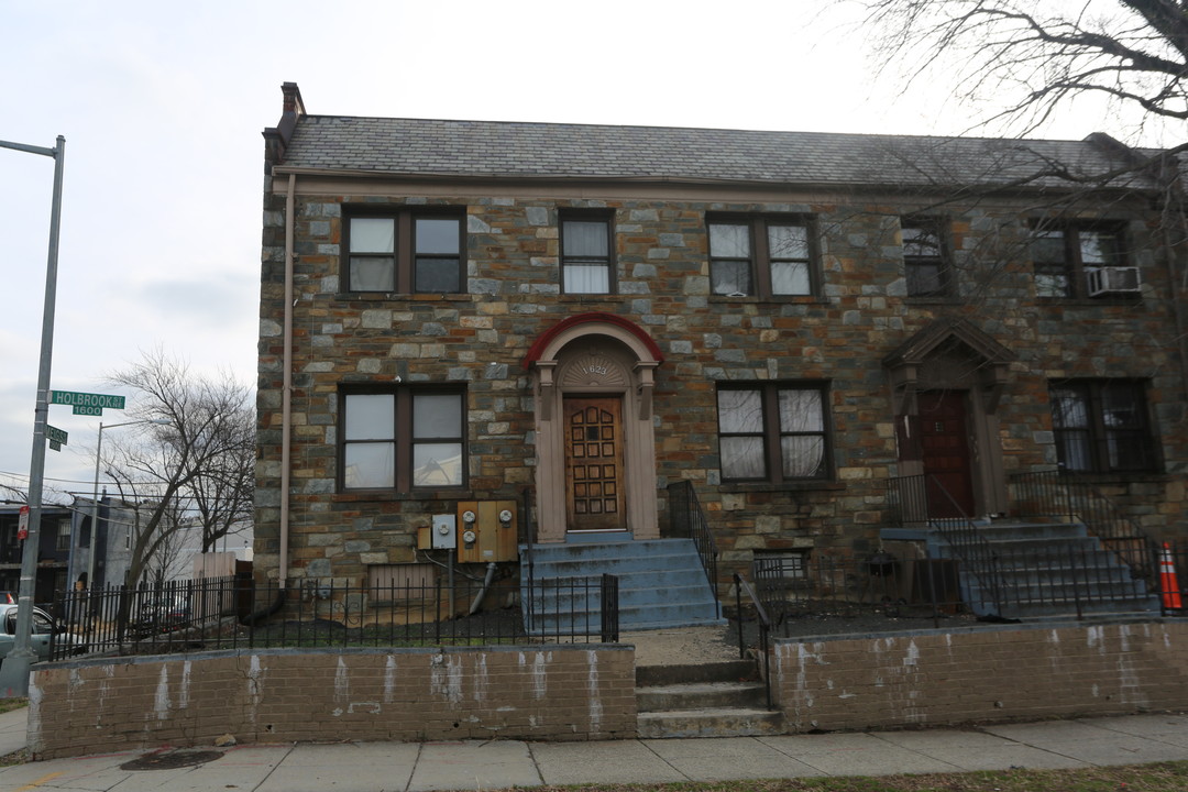 1621-1623 Holbrook St NE in Washington, DC - Foto de edificio