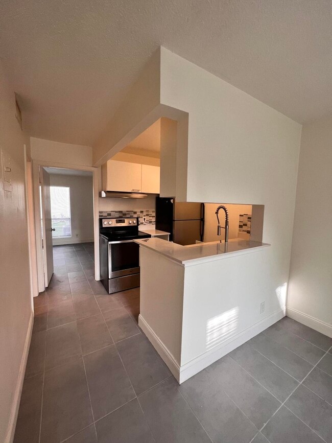 1500 N Congress Ave in West Palm Beach, FL - Building Photo - Building Photo