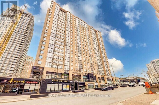 265 Enfield Pl in Mississauga, ON - Building Photo - Building Photo