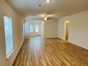 509 Aplite Pass in Maxwell, TX - Building Photo - Building Photo