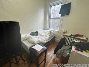 72 Revere St, Unit 2R in Boston, MA - Building Photo - Building Photo