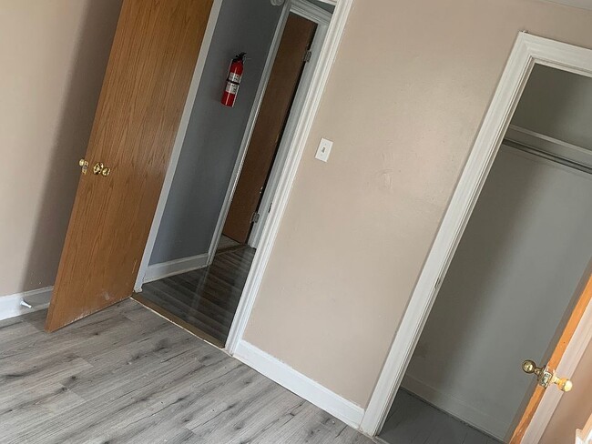 12427 S Princeton Ave in Chicago, IL - Building Photo - Building Photo