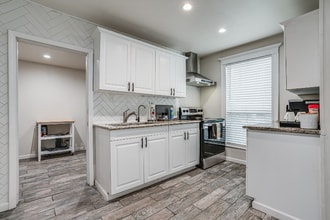 1482 Ave Q in Lakehills, TX - Building Photo - Building Photo