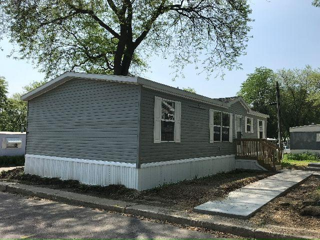 458 Warbler Ln in Madison, WI - Building Photo