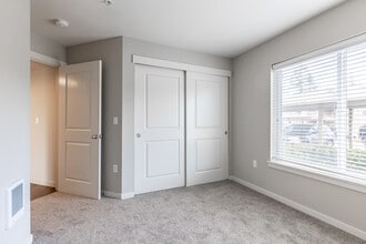 Rock Creek Ridge in Happy Valley, OR - Foto de edificio - Interior Photo